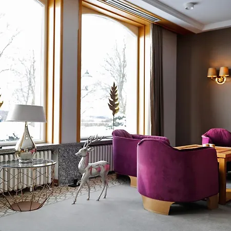 Hoher Knochen Otel