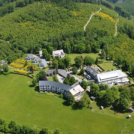 Hoher Knochen - Ruhe & 4* Winterberg