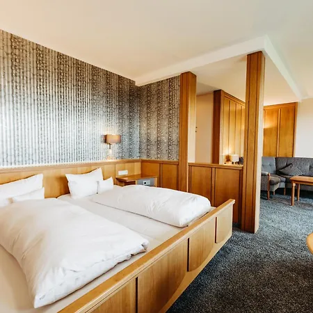 Hotel Hoher Knochen - Ruhe & Winterberg