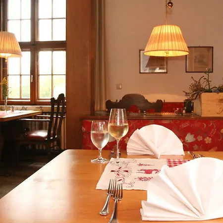 Hoher Knochen - Ruhe & מלון 4*