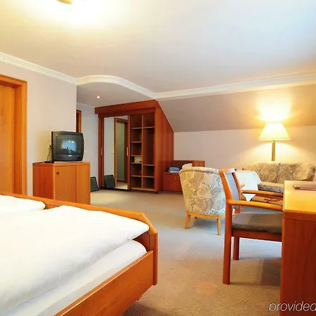Hoher Knochen Otel