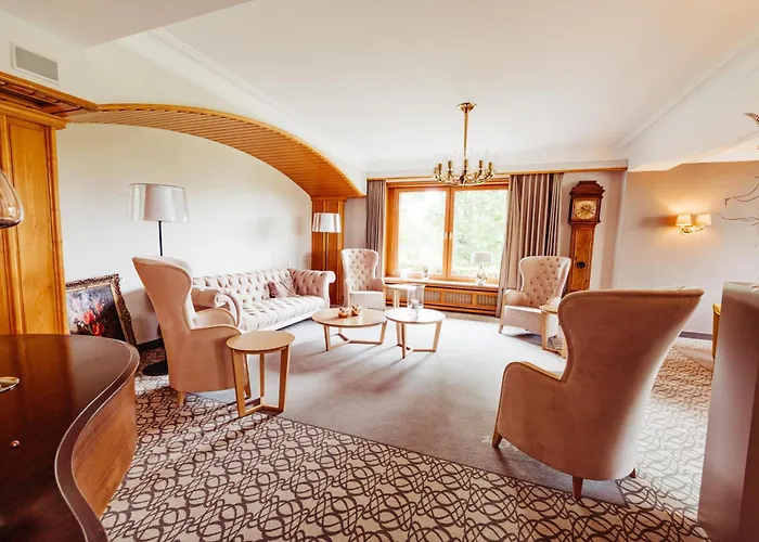 Hoher Knochen - Ruhe & 4* Winterberg