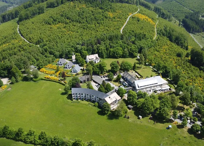 Hoher Knochen - Ruhe & 4* Winterberg